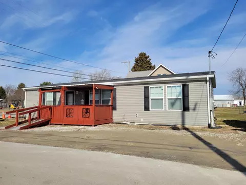 2520 Gift St, Millersport, OH 43046