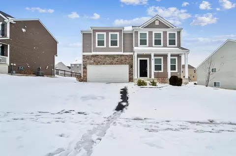 2331 Pine Crest Dr, Lancaster, OH 43130