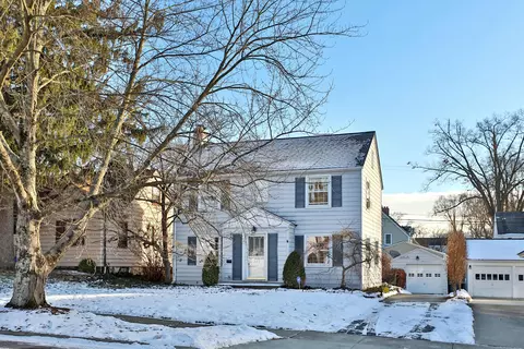 383 Fallis Rd, Columbus, OH 43214