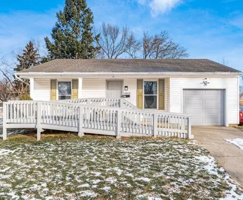 4900 Talbert Dr, Columbus, OH 43232