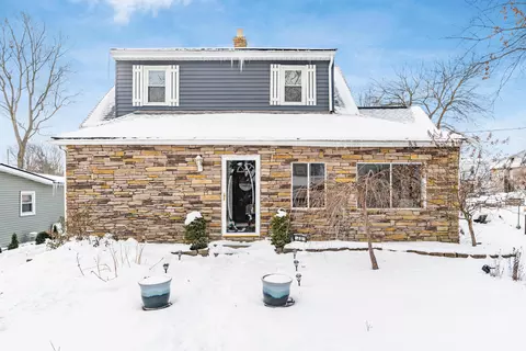 70 Highland St, Carroll, OH 43112