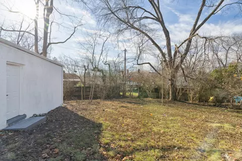 Exterior - 209 Pingree Dr, Worthington, OH 43085 photo 3 of 4