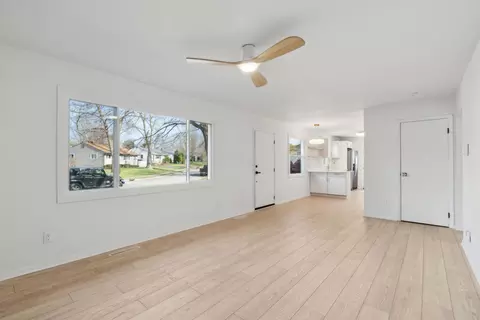 Living - 209 Pingree Dr, Worthington, OH 43085 photo 2 of 2