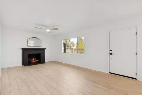 Living - 209 Pingree Dr, Worthington, OH 43085 photo 1 of 2