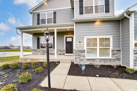 2780 Aldengate Ln, Delaware, OH 43015 photo 2