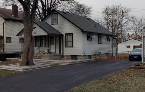 1232 Manchester Ave, Columbus, OH 43211