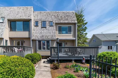 4945 Walnut Rd #1, Buckeye Lake, OH 43008