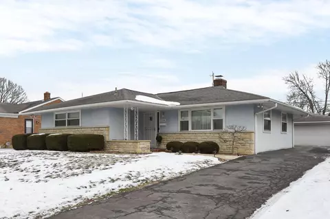 1236 Erickson Rd, Columbus, OH 43227