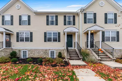 5775 Colts Gate Dr #44, New Albany, OH 43054