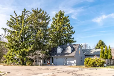 836 Boyce St, Urbana, OH 43078