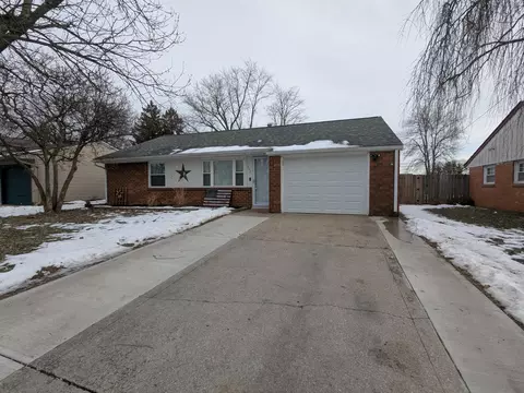 372 Redmond Rd, Columbus, OH 43228