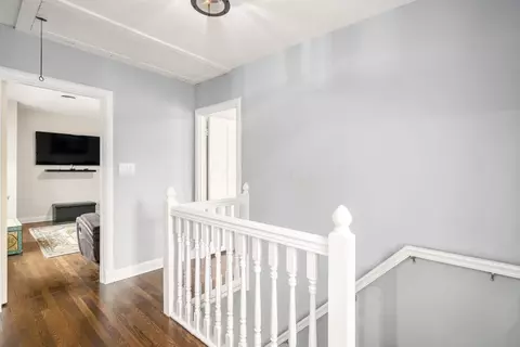 Entry Way - 2688 E Broad St, Bexley, OH 43209 photo 11 of 12