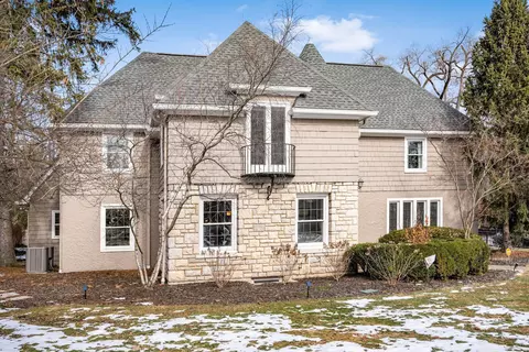 Exterior - 2688 E Broad St, Bexley, OH 43209 photo 18 of 18