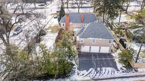 View/Area - 2688 E Broad St, Bexley, OH 43209 photo 8 of 9