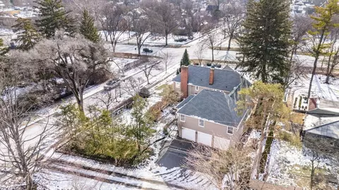 View/Area - 2688 E Broad St, Bexley, OH 43209 photo 7 of 9