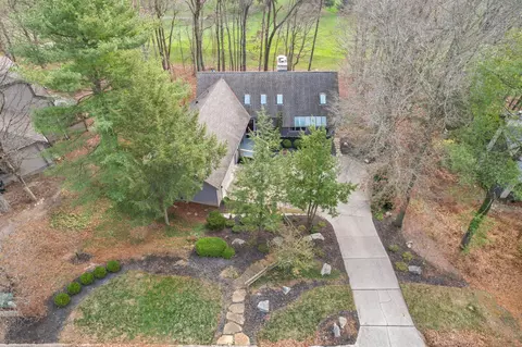 228 Pinehurst Dr, Granville, OH 43023