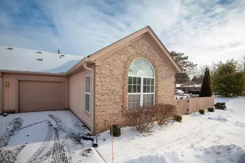 2477 Timbers Edge Ln #2477, Columbus, OH 43235