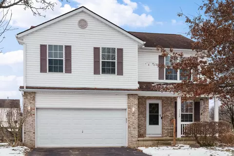 1127 Taylor Glen Blvd, Pataskala, OH 43062