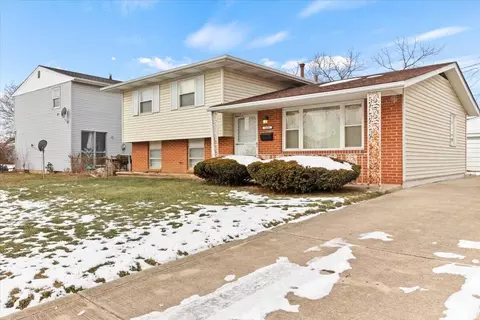 1456 Zenner Dr, Columbus, OH 43207