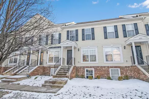 6327 Downwing Ln #8, Columbus, OH 43230