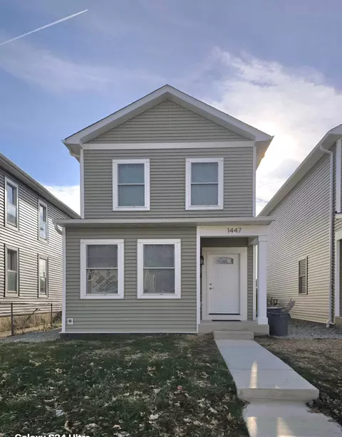 1447 Oak St, Columbus, OH 43205
