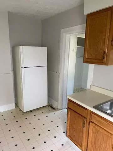 633 Davids St, Marion, OH 43302 photo 4
