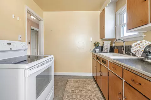 610 Edgemont Rd, Newark, OH 43055 photo 5