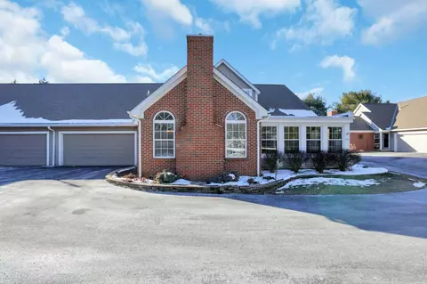 845 Shelbourne Pl, Newark, OH 43055