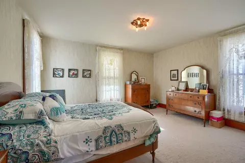 Bedroom - 314 E Mound St, Circleville, OH 43113 photo 3 of 7