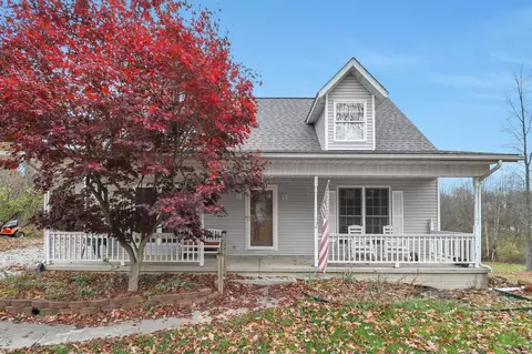636 Valleywood Heights Dr, Howard, OH 43028
