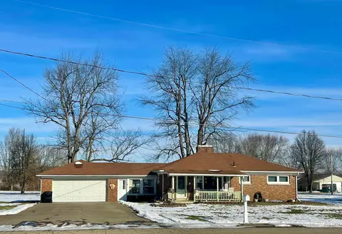 242 Fern St, Newark, OH 43055
