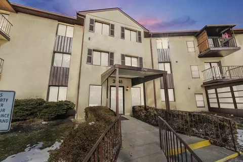 3941 Karl Rd #127, Columbus, OH 43224