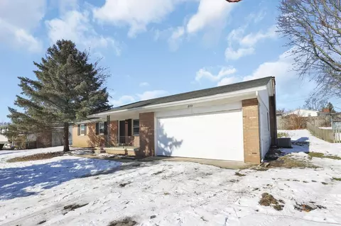 873 Hilltop Dr, Bellefontaine, OH 43311