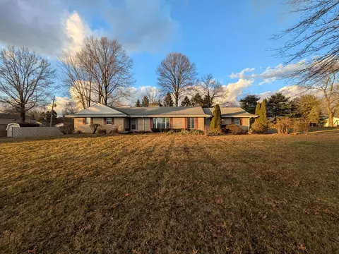 8200 Palmer Rd SW, Reynoldsburg, OH 43068