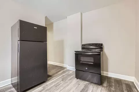 810-812 E 3rd Ave, Columbus, OH 43201 photo 5