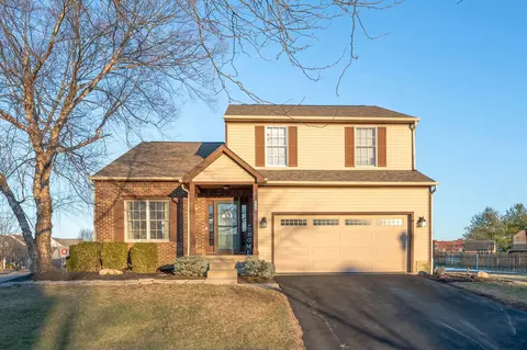 1796 Creekview Dr, Marysville, OH 43040