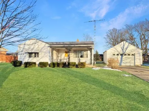 3110 Derr Rd, Springfield, OH 45503