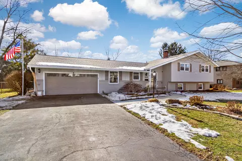 1411 Friar Ln, Columbus, OH 43221
