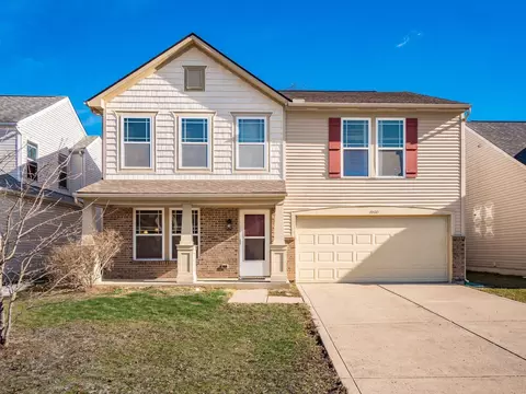 1900 Bay Port Dr, Grove City, OH 43123