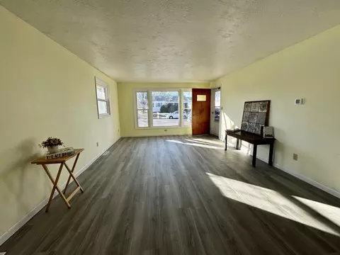 1430 Beacon St, Springfield, OH 45505 photo 9