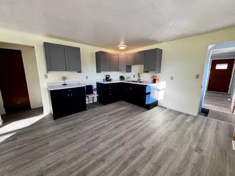 1430 Beacon St, Springfield, OH 45505 photo 3