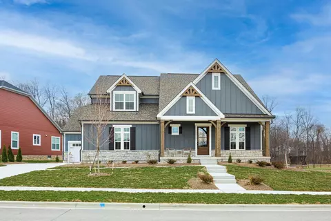 10575 Red Fir Ct, Plain City, OH 43064