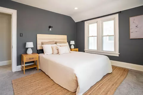 Bedroom - 208 E Markison Ave, Columbus, OH 43207 photo 1 of 11