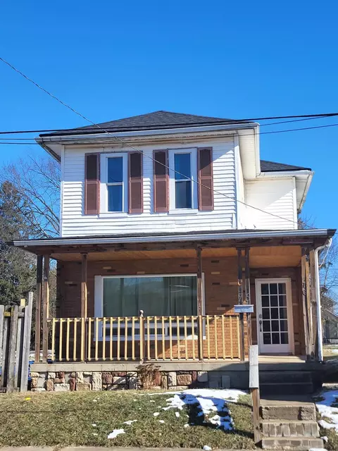 76 Curtis Ave, Newark, OH 43055