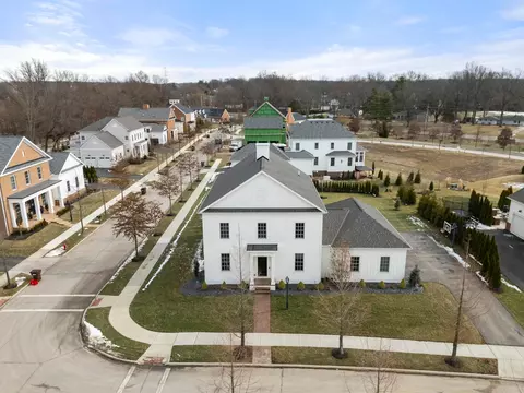 3940 Lewis Link Dr, New Albany, OH 43054