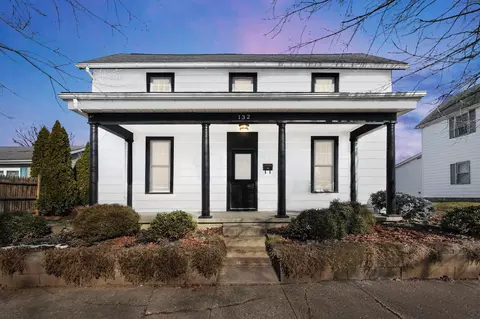 132 Walnut St, Circleville, OH 43113