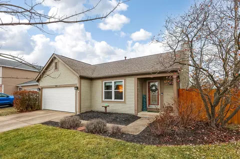 1362 Cinnamon Dr, Marysville, OH 43040