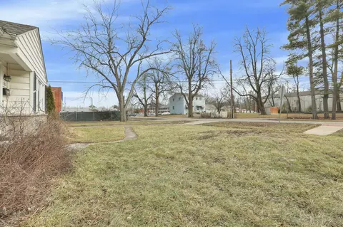 Exterior - 2182 Ormond Ave, Columbus, OH 43224 photo 9 of 12