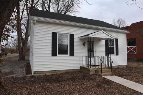 3854 Main St SE, Washington Court House, OH 43160