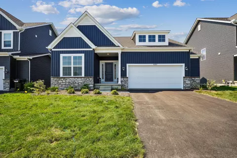 6257 Jadwinn Dr, Westerville, OH 43081